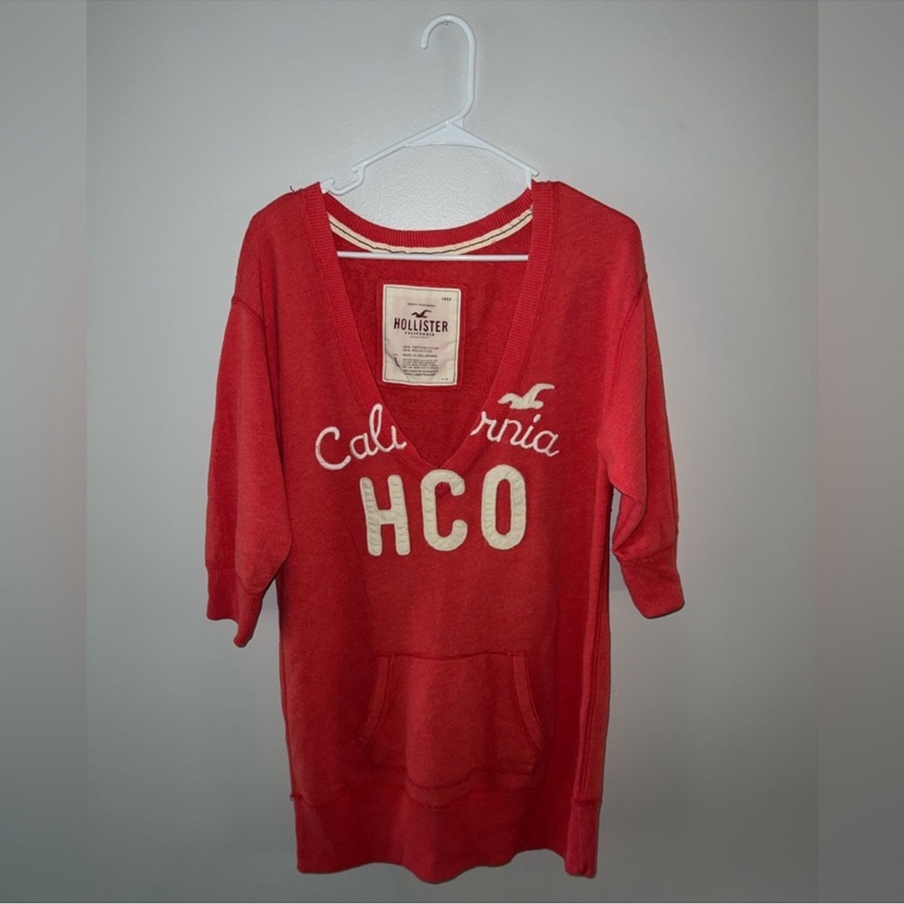 Women’s Oversized Hollister V-neck Sweatshirt